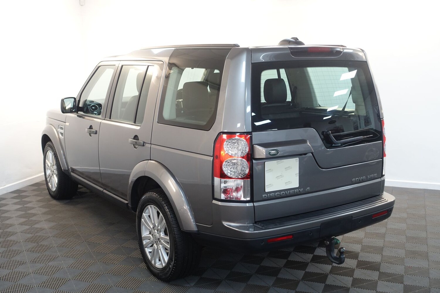 Used Land Rover Discovery 4 2011 for sale - 76232901: Photo 84