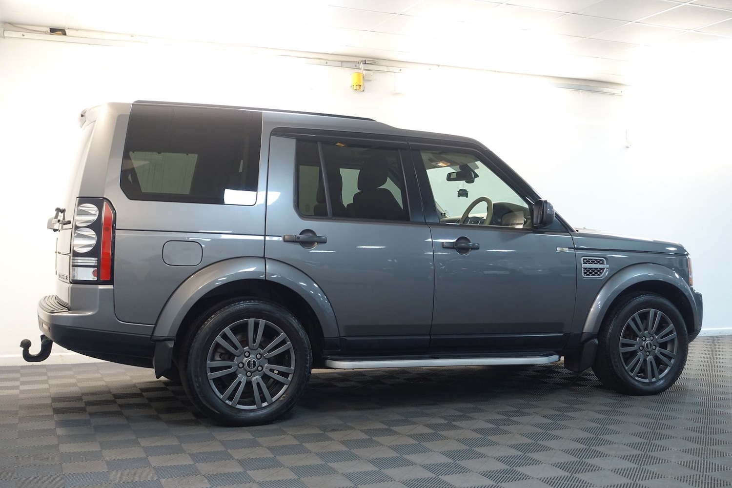 Used Land Rover Discovery 2010 for sale - 77560766: Photo 68