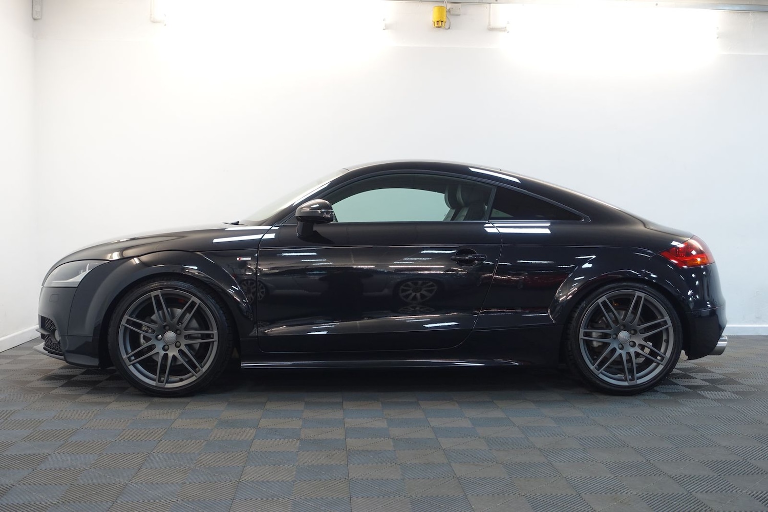 Used Audi TT 2012 for sale - 77102689: Photo 11