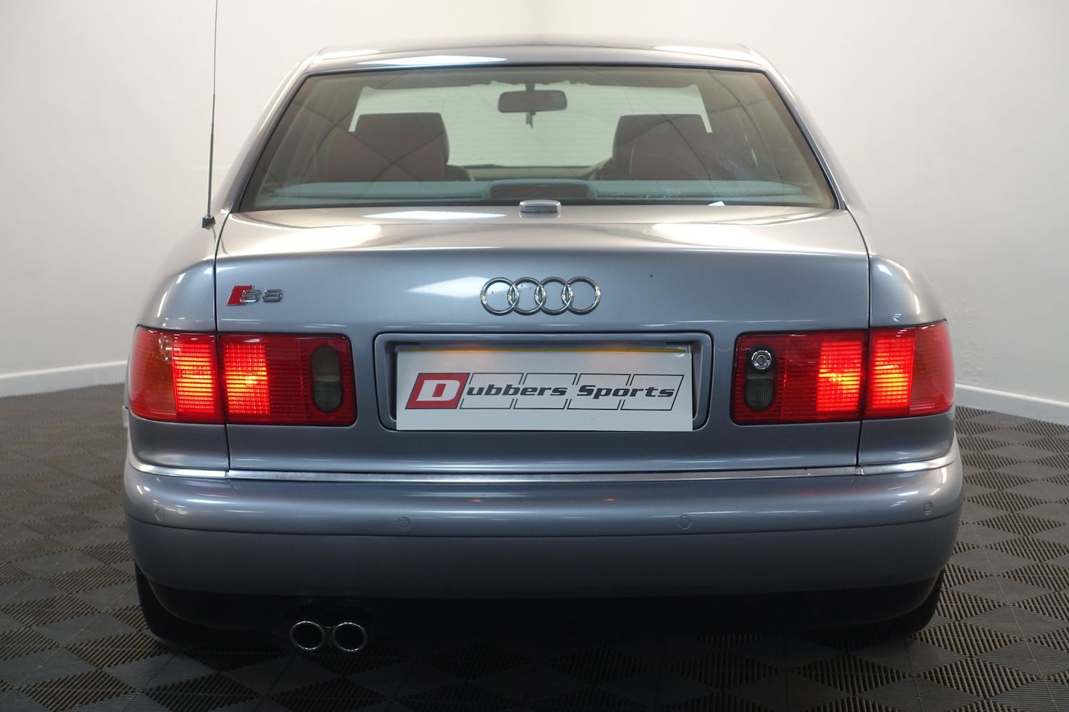 Used Audi S8 2003 for sale - 76410459: Photo 12