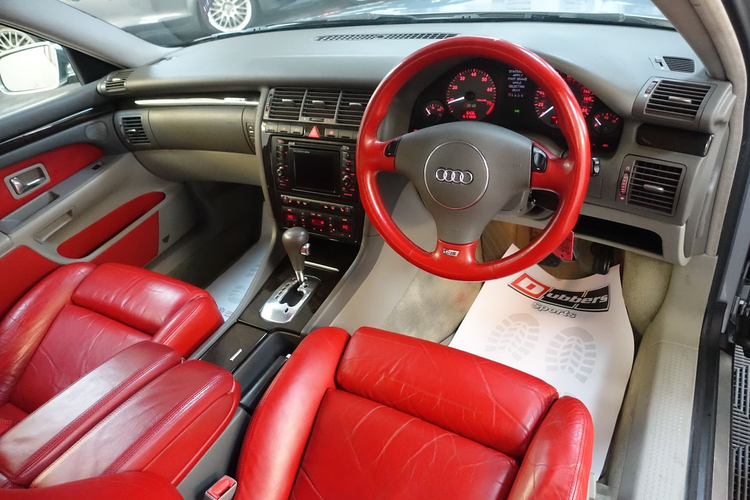 Used Audi S8 2003 for sale - 76410459: Photo 48