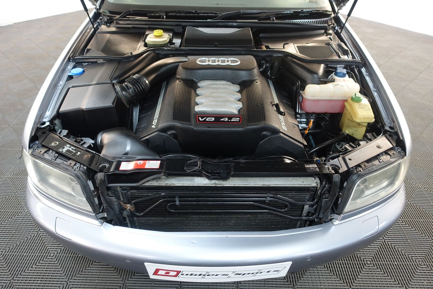 Used Audi S8 2003 for sale - 76410459: Photo 53