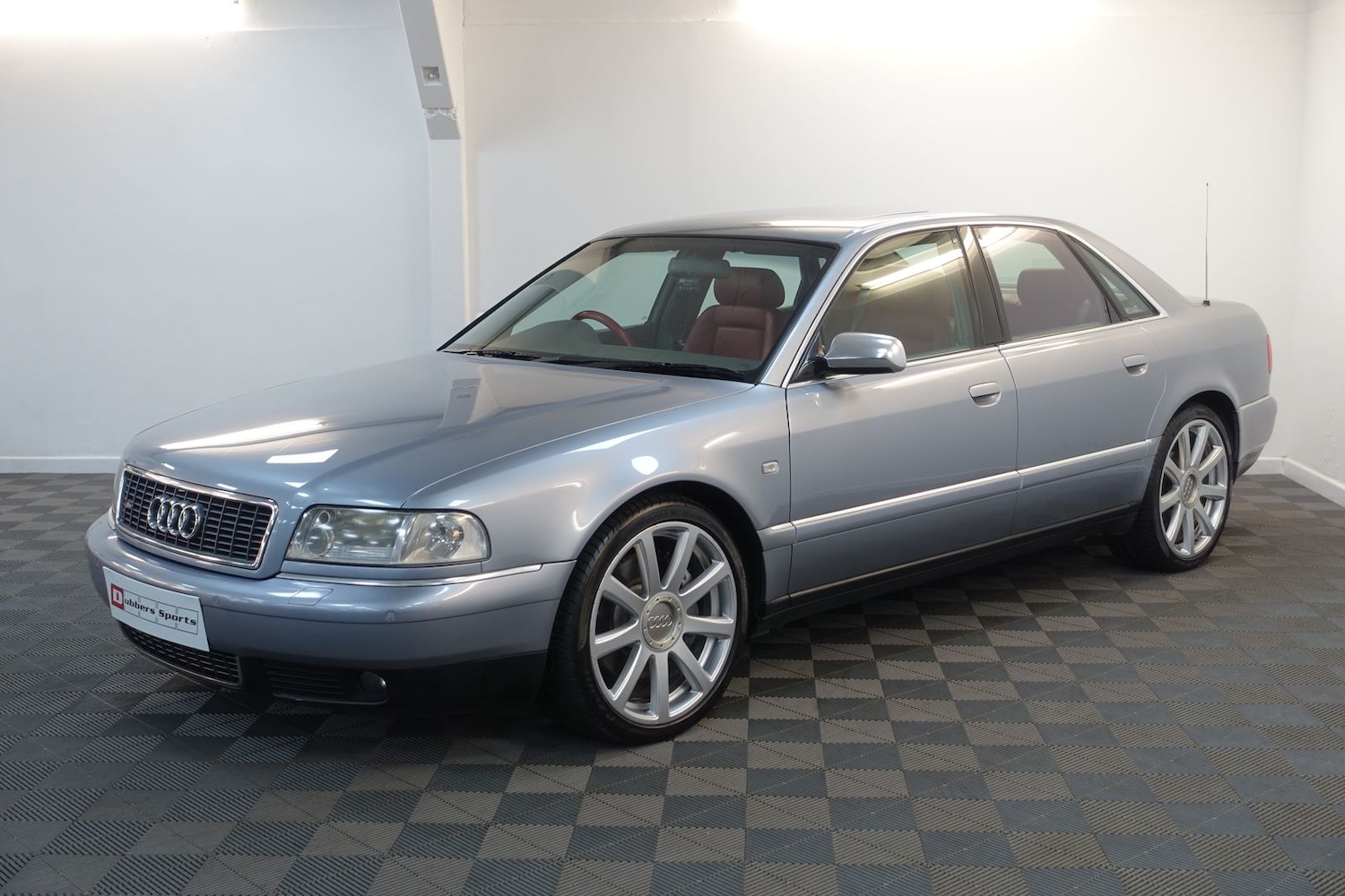 Used Audi S8 2003 for sale - 76410459: Photo 63