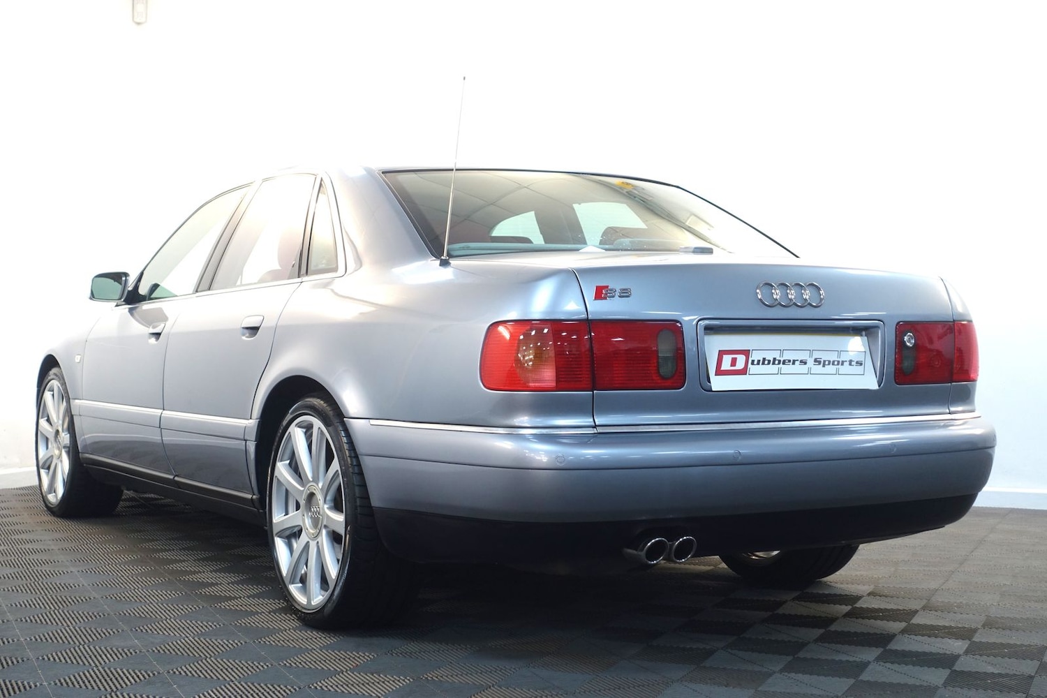 Used Audi S8 2003 for sale - 76410459: Photo 72