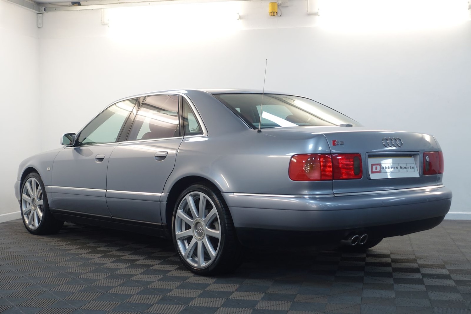 Used Audi S8 2003 for sale - 76410459: Photo 74