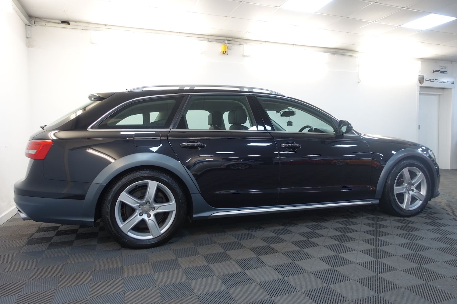 Used Audi A6 Allroad 2014 for sale - 77634716: Photo 4