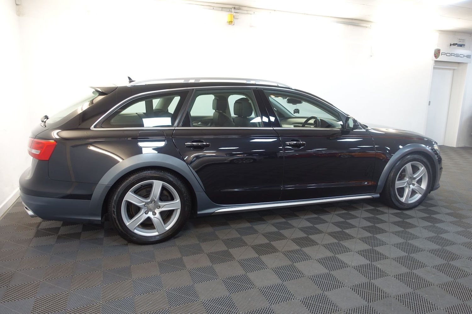Used Audi A6 Allroad 2014 for sale - 77634716: Photo 76