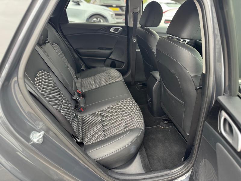 Used Kia Ceed 2023 for sale - 76290223: Photo 15