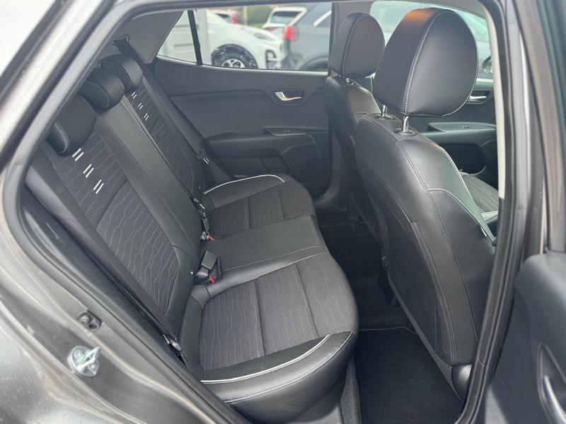 Used Kia Stonic 2025 for sale - 75730854: Photo 14