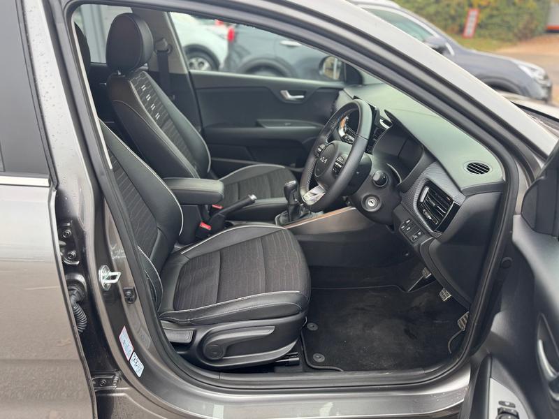 Used Kia Stonic 2025 for sale - 75730854: Photo 18