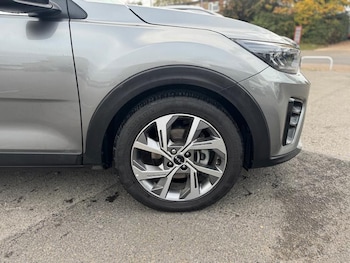 Used Kia Stonic 2025 for sale - 75730854: Photo