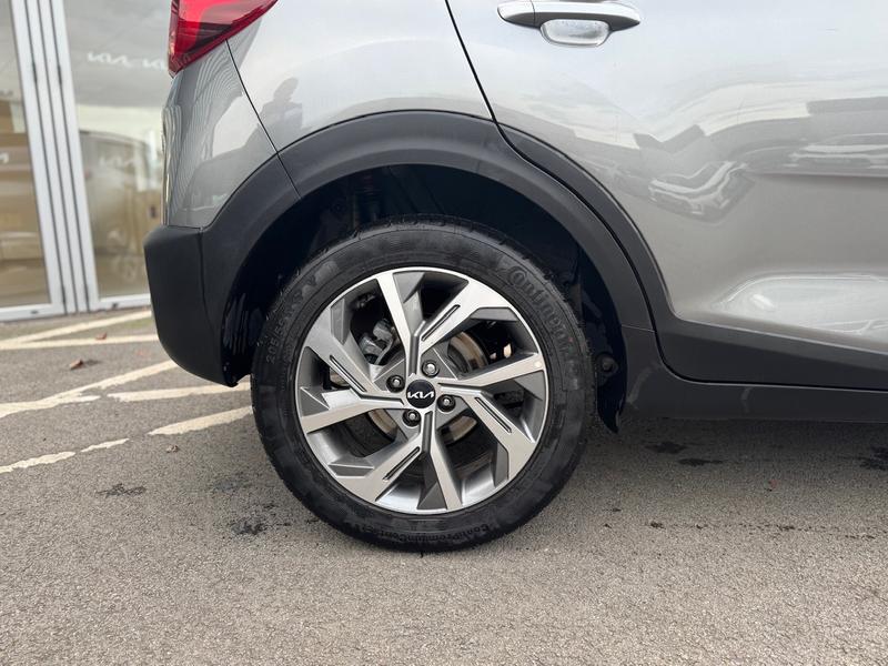 Used Kia Stonic 2025 for sale - 75730854: Photo 6