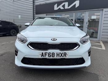 Used Kia Ceed 2018 for sale - 76079757: Photo 2