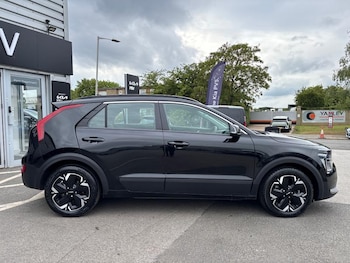 Used Kia Niro 2023 for sale - 78543042: Photo