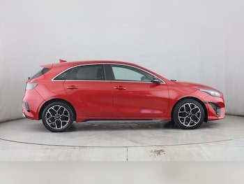 Used Kia Ceed 2025 for sale - 78760404: Photo