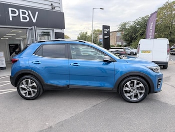 Used Kia Stonic 2024 for sale - 79476600: Photo