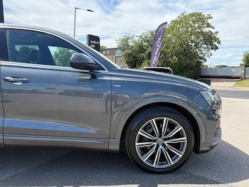 Used Audi Q8 2019 for sale - 79021558: Photo