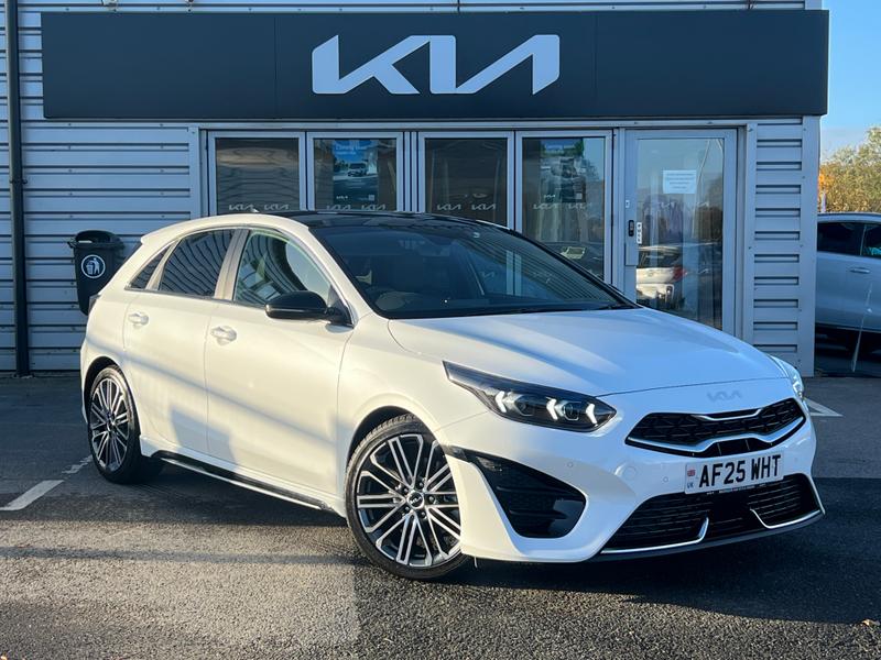 Used Kia Ceed 2025 for sale - 76350444: Photo 1