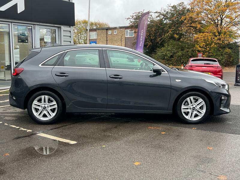 Used Kia Ceed 2019 for sale - 76400112: Photo 2