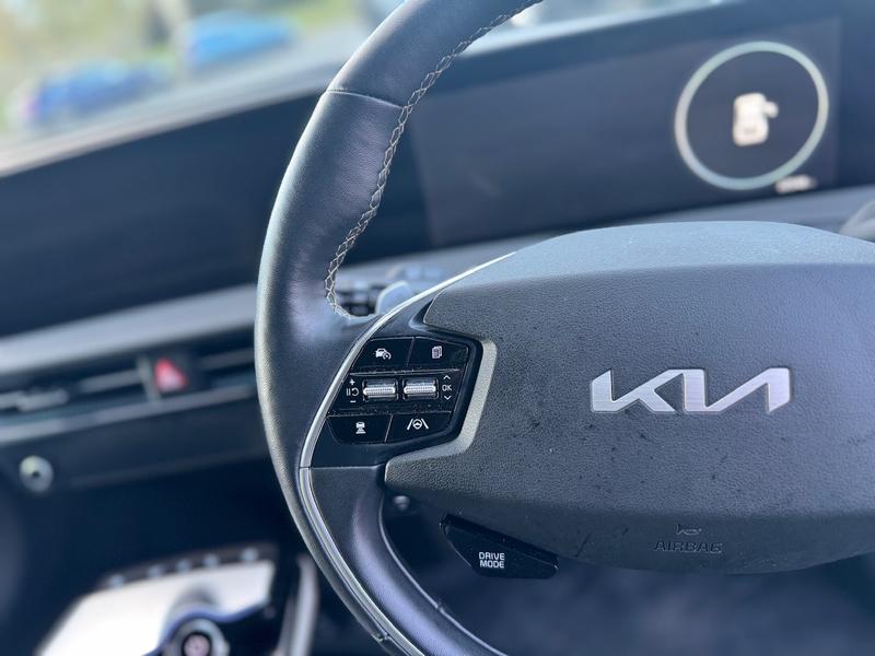 Used Kia EV6 2024 for sale - 76703153: Photo 25