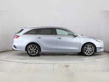 Used Kia Ceed 2025 for sale - 76844895: Photo