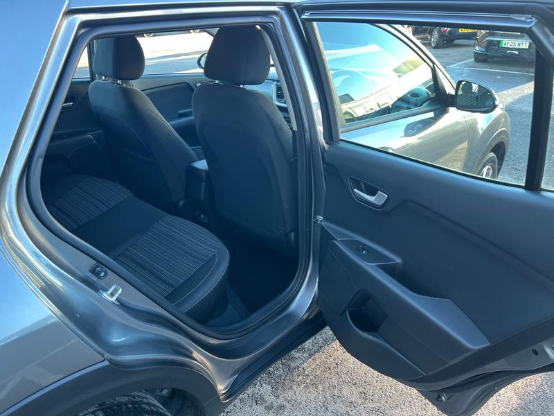 Used Kia Stonic 2023 for sale - 77079586: Photo 24