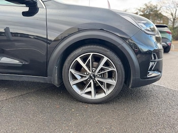 Used Kia Niro 2020 for sale - 76438496: Photo
