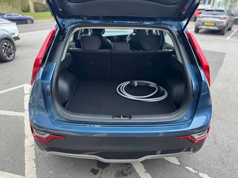 Used Kia Niro 2023 for sale - 76017178: Photo 10