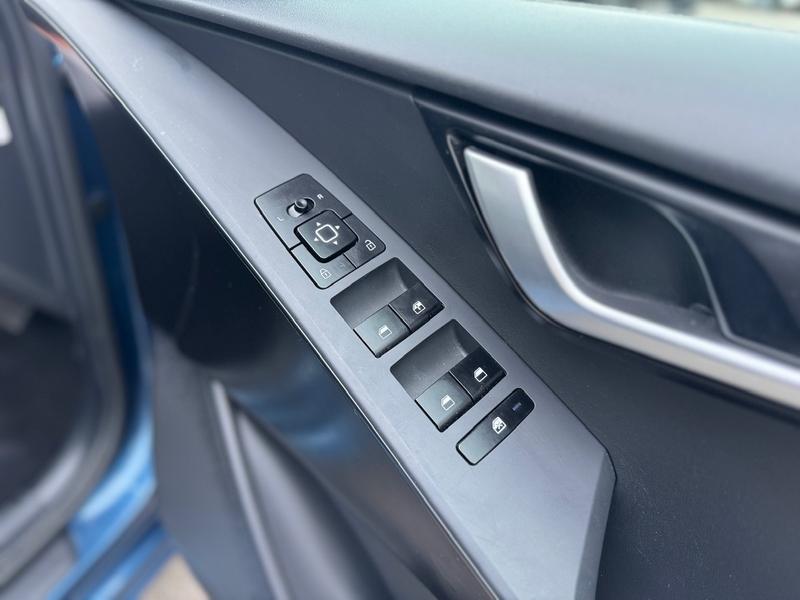 Used Kia Niro 2023 for sale - 76017178: Photo 18