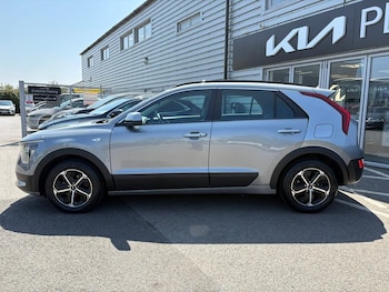 Used Kia Niro 2024 for sale - 79120725: Photo