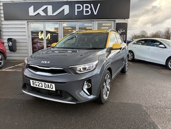 Used Kia Stonic 2023 for sale - 77691529: Photo