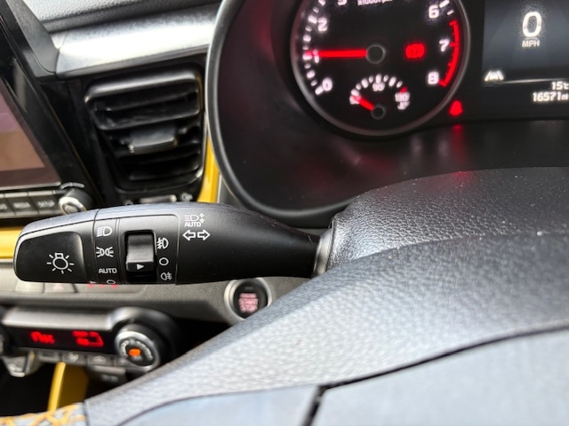 Used Kia Stonic 2023 for sale - 77691529: Photo 21