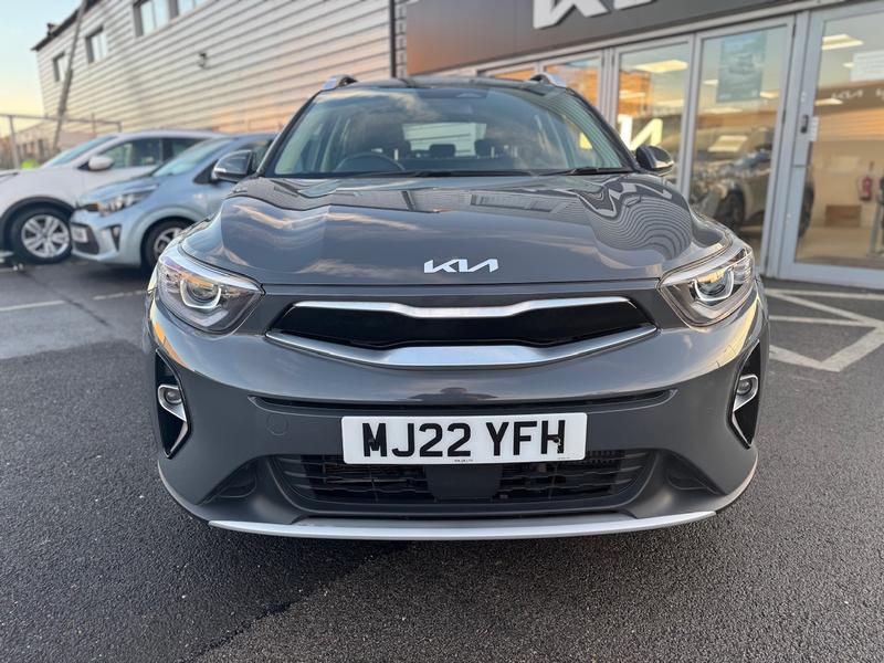 Used Kia Stonic 2022 for sale - 76580720: Photo 2