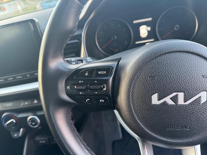 Used Kia Stonic 2022 for sale - 76580720: Photo 20