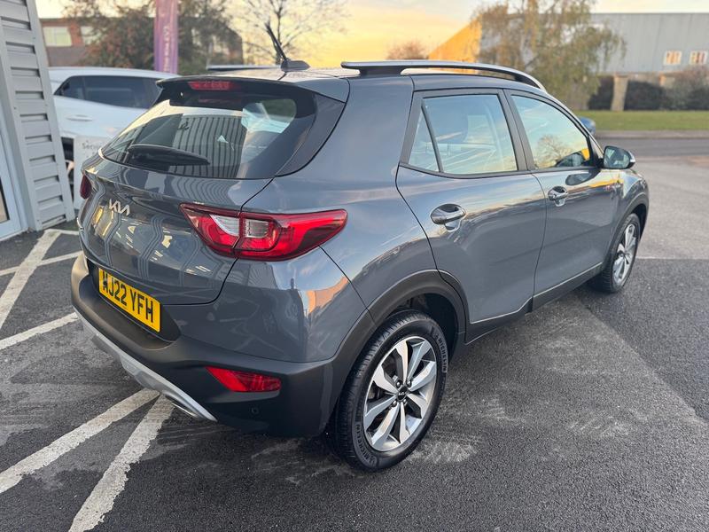 Used Kia Stonic 2022 for sale - 76580720: Photo 4