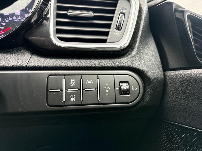 Used Kia XCeed 2023 for sale - 77301016: Photo 24