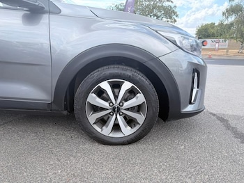 Used Kia Stonic 2025 for sale - 78849775: Photo