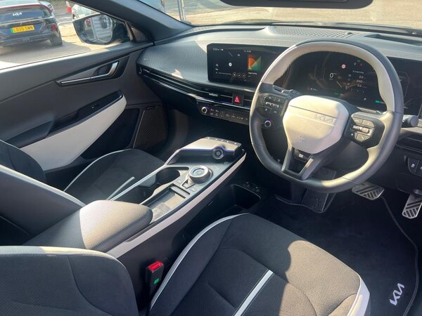 Used Kia EV6 2024 for sale - 75498739: Photo 10