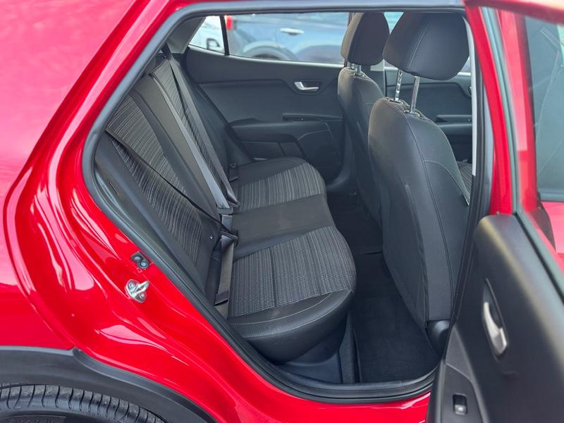 Used Kia Stonic 2023 for sale - 76355507: Photo 18