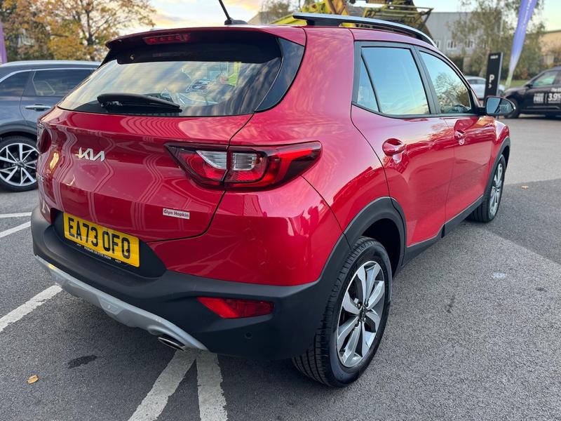 Used Kia Stonic 2023 for sale - 76355507: Photo 4