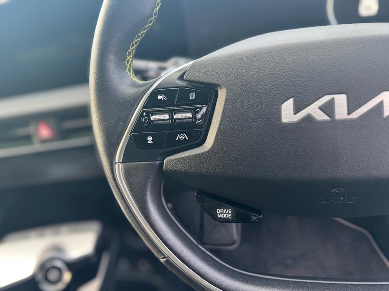 Used Kia EV6 2023 for sale - 76327761: Photo 24