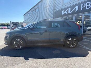 Used Kia Niro 2024 for sale - 78299103: Photo