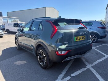 Used Kia Niro 2024 for sale - 78299103: Photo