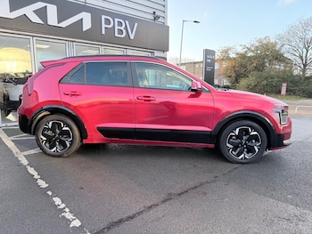 Used Kia Niro 2022 for sale - 76960896: Photo
