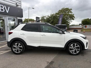 Used Kia Stonic 2023 for sale - 78797810: Photo
