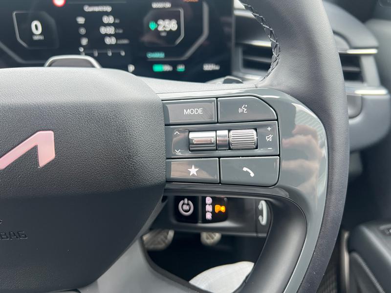 Used Kia EV9 2025 for sale - 77557151: Photo 13