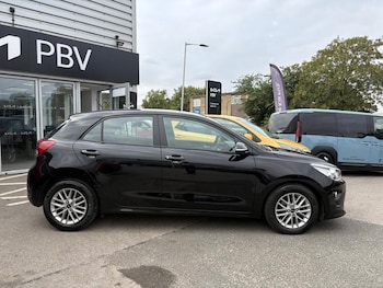 Used Kia Rio 2023 for sale - 79184123: Photo