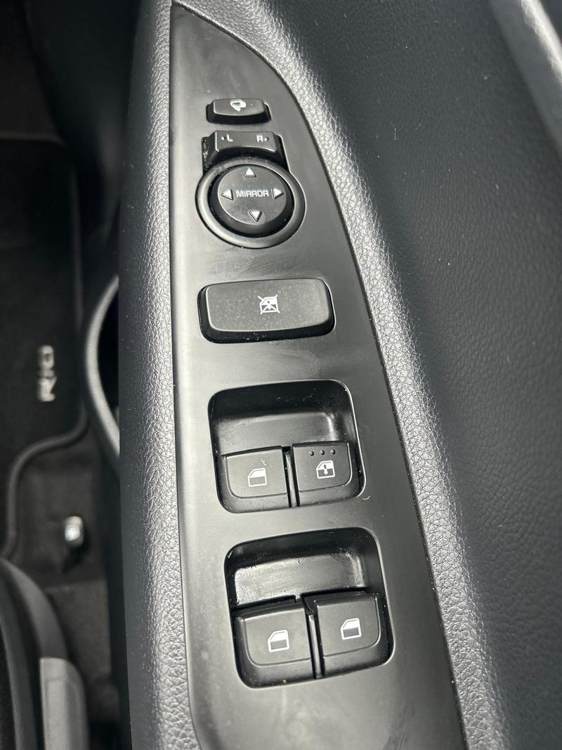 Used Kia Rio 2023 for sale - 76168270: Photo 11