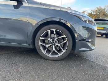 Used Kia Ceed 2022 for sale - 76649763: Photo