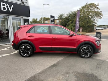 Used Kia Niro 2024 for sale - 79670871: Photo